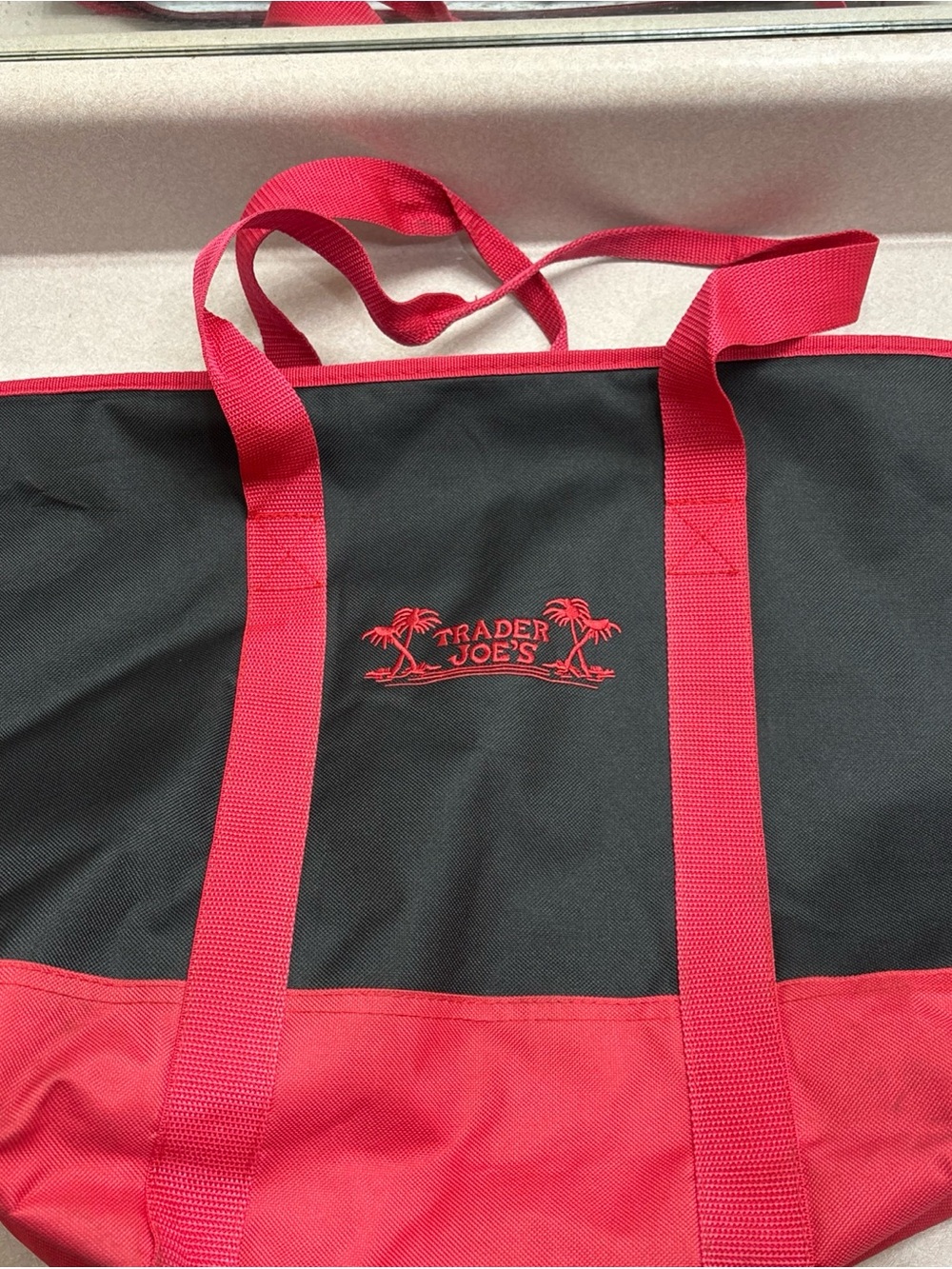 Trader Joe’s Black & Red Reusable Insulated Tote Bag Cooler Shopping Grocery XL
